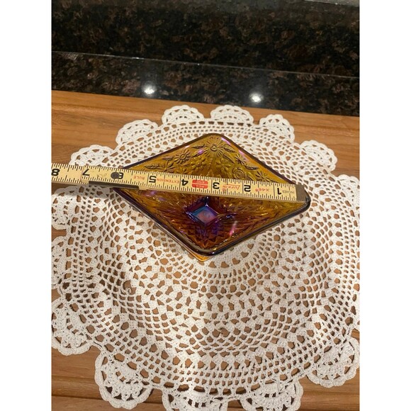 Vintage Indiana Carnival Glass Diamond shaped Candy Dish - Picture 7 of 9
